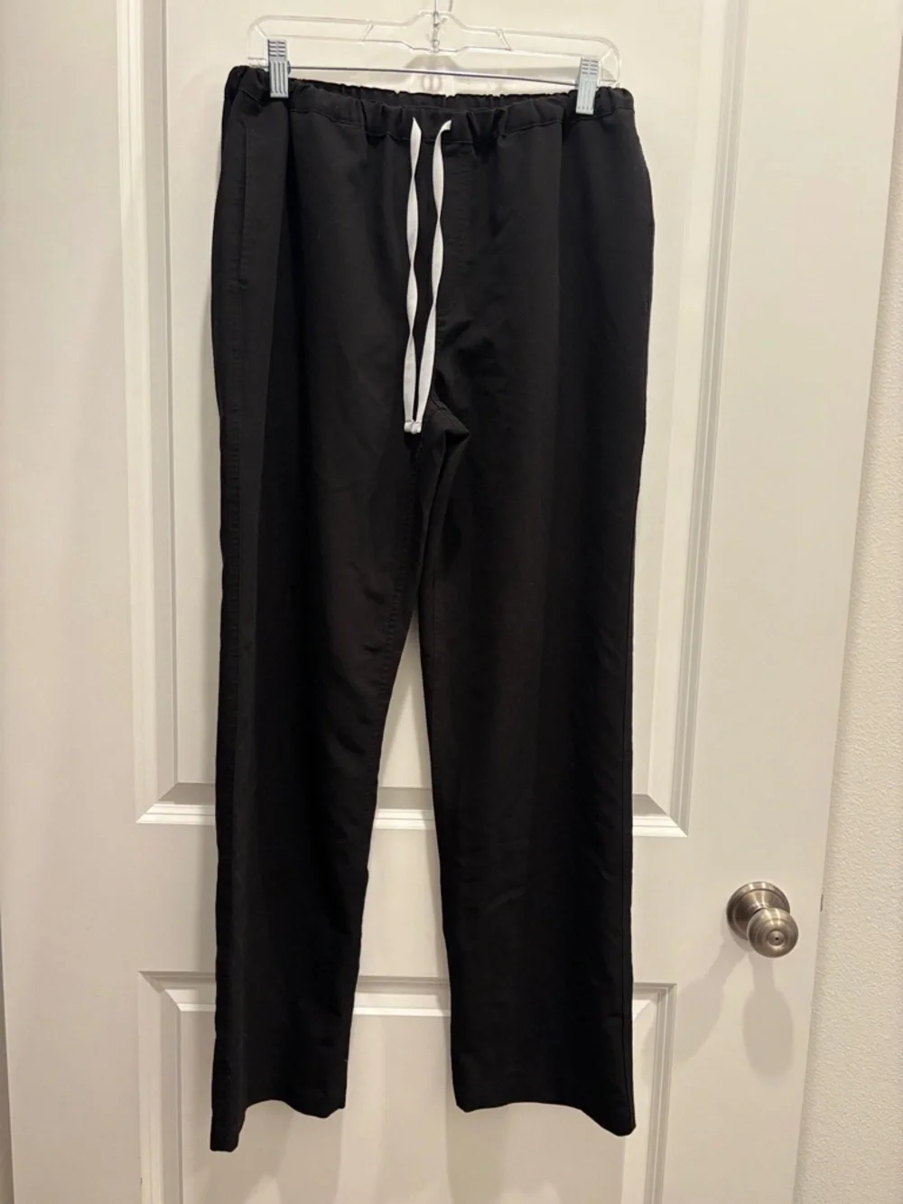 FIGS Black Men's Drawstring Scrub Pants